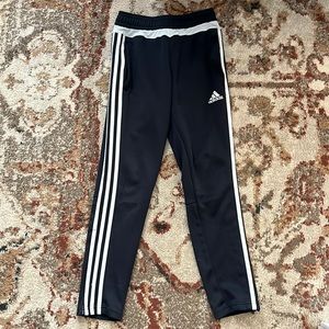 Size 9-10Y Adidas track pant